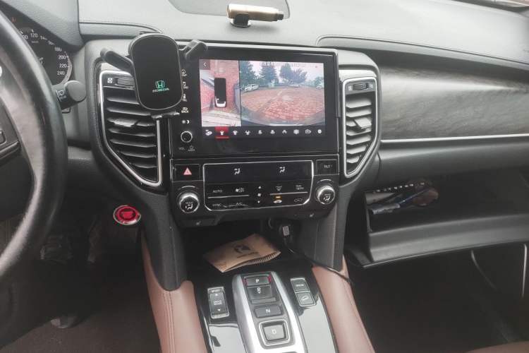 Used Honda UR-V 2020 370TURBO Four-Wheel Drive Prestige Edition Audio And AC Panel