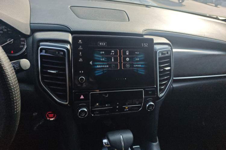Used Honda UR-V 2020 240TURBO Two-Wheel Drive Zhiyue Version Audio And AC Panel