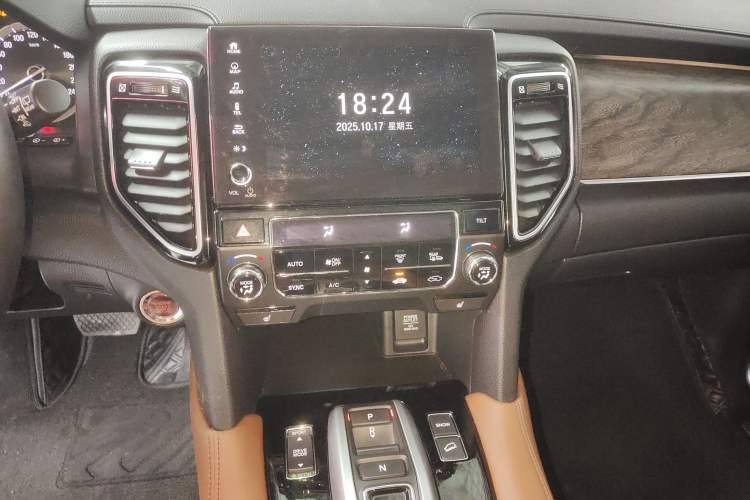 Used Honda UR-V 2020 370TURBO Four-Wheel Drive Prestige Edition Audio And AC Panel