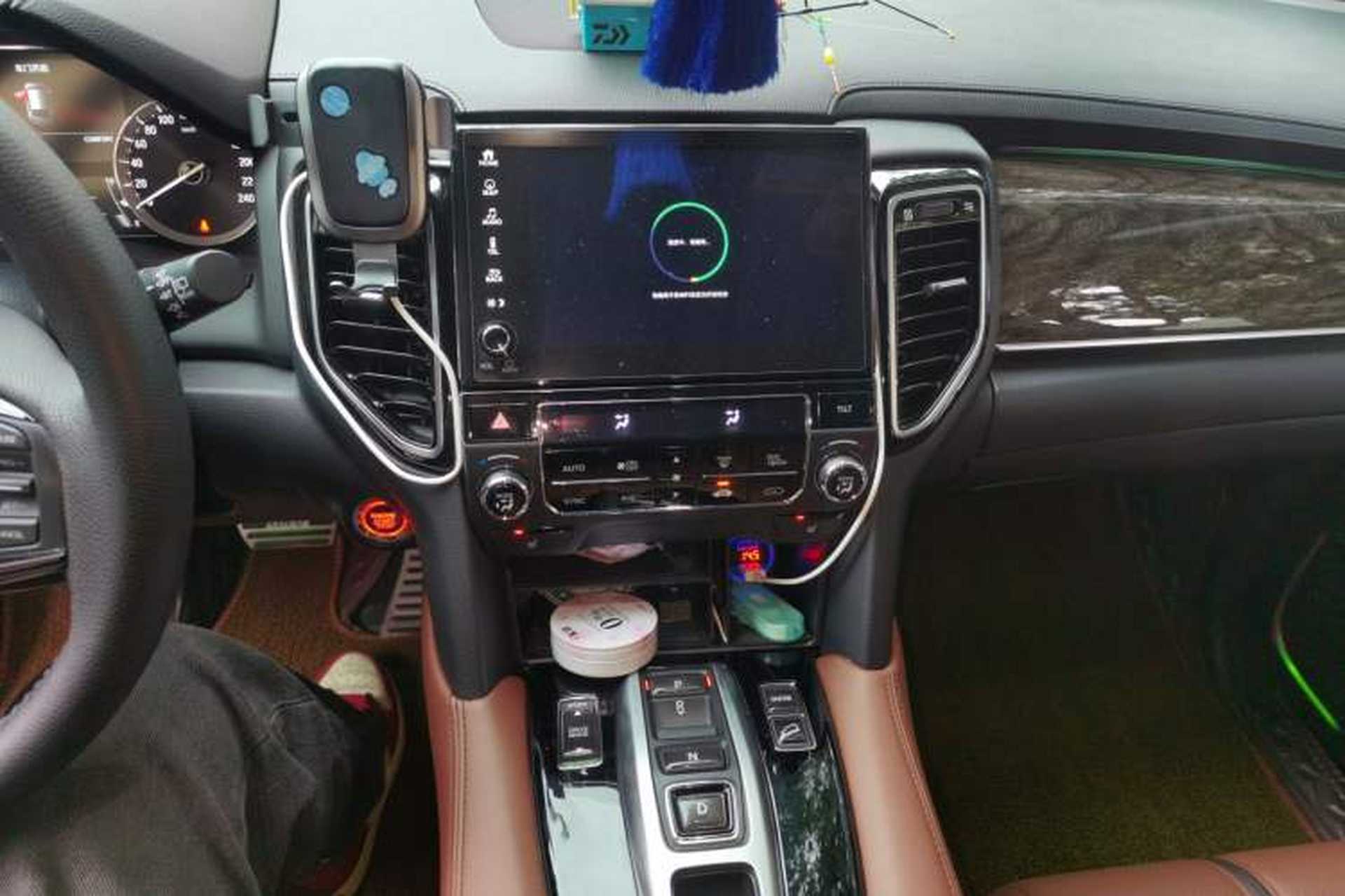 Used Honda UR-V 2020 370TURBO Four-Wheel Drive Prestige Edition Audio And AC Panel