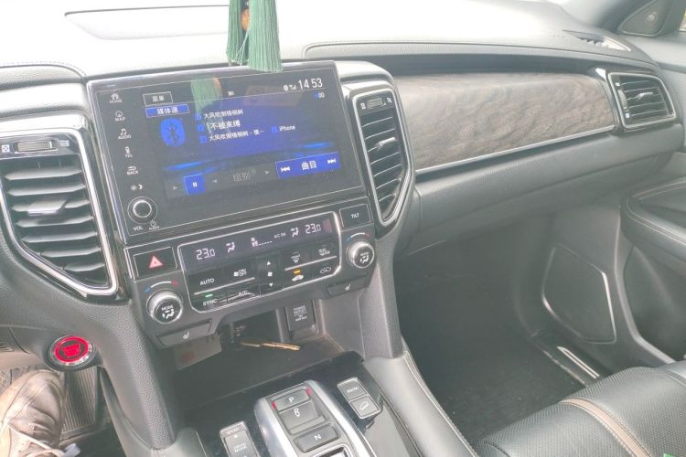 Used Honda UR-V 2020 370TURBO Two-Wheel Drive Luxury Edition Audio And AC Panel