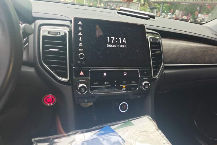 Used Honda UR-V 2020 370TURBO Four-Wheel Drive Prestige Edition Audio And AC Panel