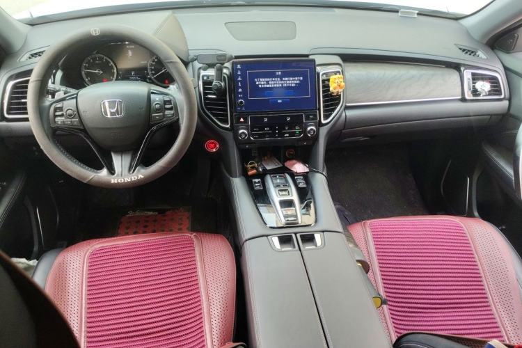 Used Honda UR-V 2020 370TURBO Two-Wheel Drive Luxury Edition Center Console