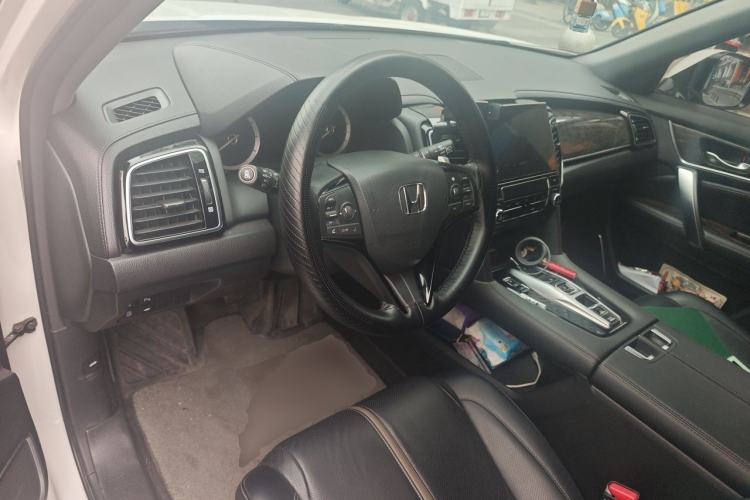 Used Honda UR-V 2020 370TURBO Two-Wheel Drive Luxury Edition Center Console