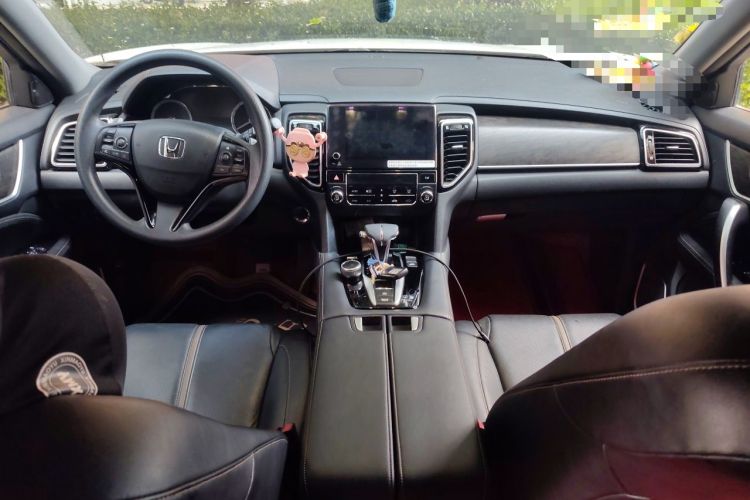 Used Honda UR-V 2020 240TURBO Two-Wheel Drive Zhiyue Version Center Console