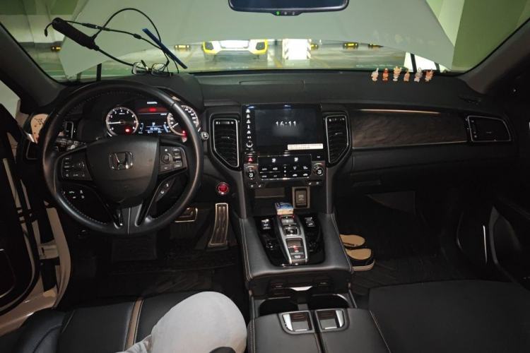 Used Honda UR-V 2020 370TURBO Four-Wheel Drive Prestige Edition Center Console