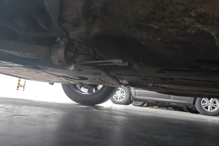 Used Honda UR-V 2020 240TURBO Two-Wheel Drive Zhiyue Version Chassis Front
