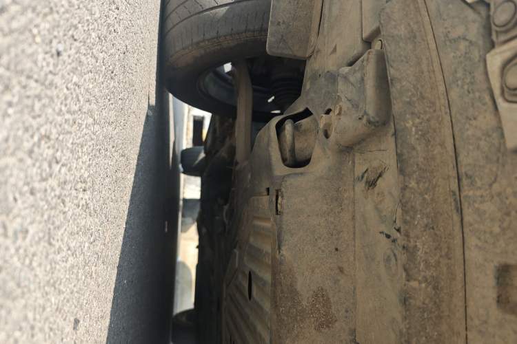 Used Honda UR-V 2020 240TURBO Two-Wheel Drive Zhiyue Version Chassis Front Right