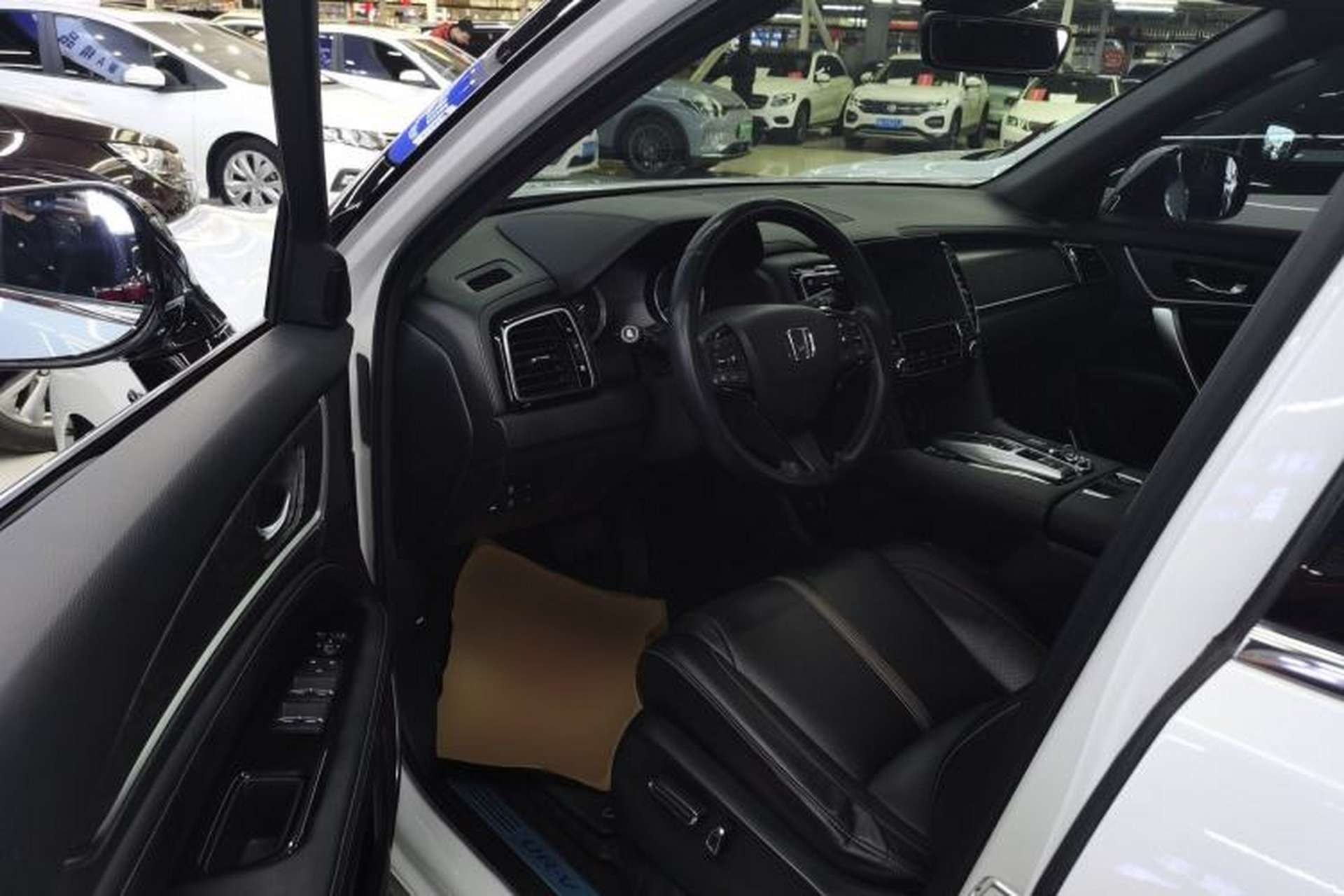 Used Honda UR-V 2020 370TURBO Four-Wheel Drive Prestige Edition Driver Seat
