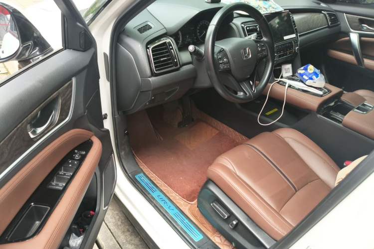 Used Honda UR-V 2020 370TURBO Two-Wheel Drive Luxury Edition Driver Seat