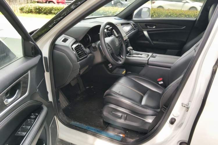 Used Honda UR-V 2020 240TURBO Two-Wheel Drive Zhiyue Version Driver Seat