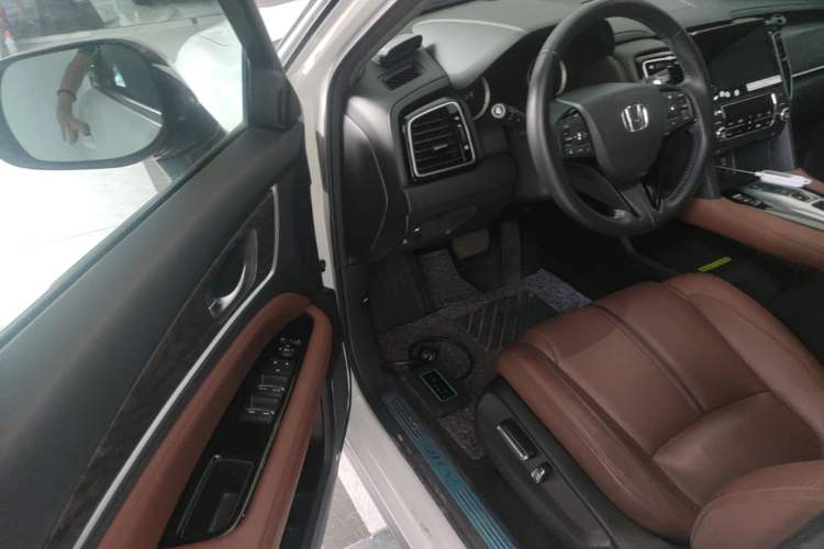 Used Honda UR-V 2020 370TURBO Two-Wheel Drive Luxury Edition Driver Seat
