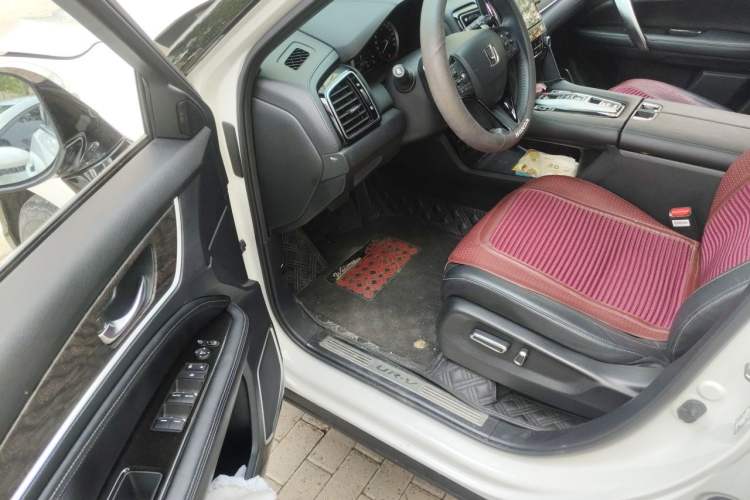 Used Honda UR-V 2020 370TURBO Two-Wheel Drive Luxury Edition Driver Seat