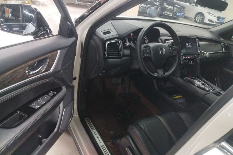 Used Honda UR-V 2020 370TURBO Two-Wheel Drive Luxury Edition Driver Seat
