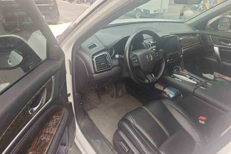 Used Honda UR-V 2020 370TURBO Two-Wheel Drive Luxury Edition Driver Seat