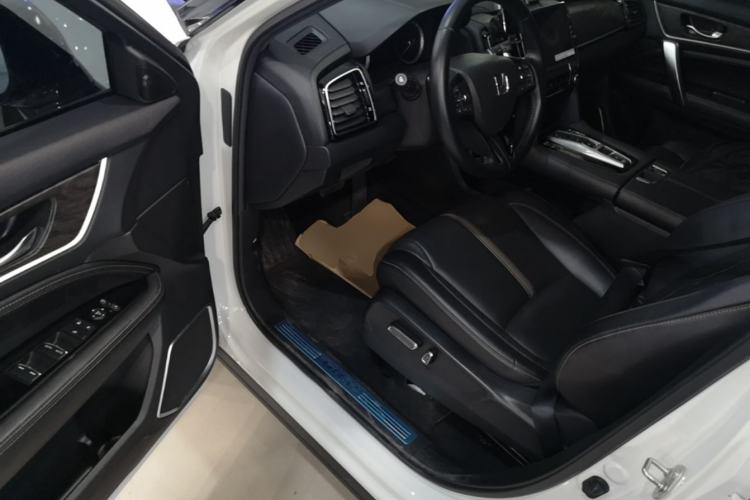 Used Honda UR-V 2020 370TURBO Two-Wheel Drive Luxury Edition Driver Seat