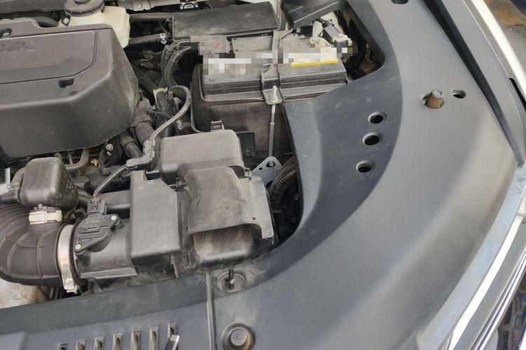 Used Honda UR-V 2020 240TURBO Two-Wheel Drive Zhiyue Version Engine Bay Left