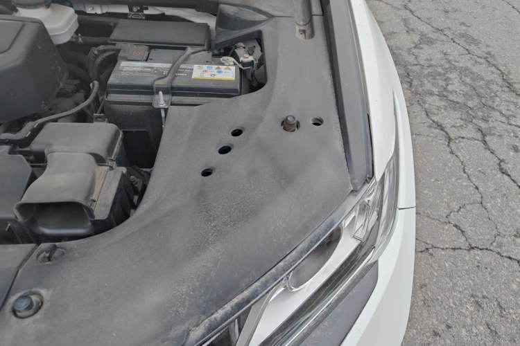 Used Honda UR-V 2020 240TURBO Two-Wheel Drive Zhiyue Version Engine Bay Left