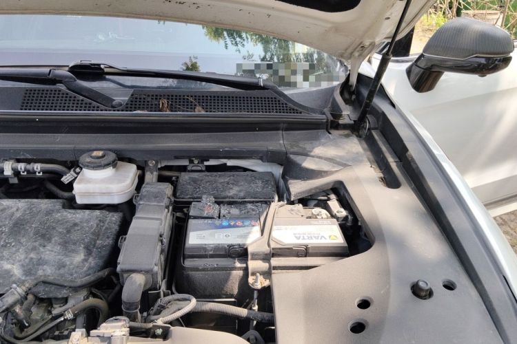 Used Honda UR-V 2020 370TURBO Four-Wheel Drive Prestige Edition Engine Bay Left