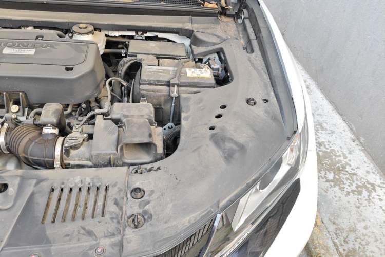 Used Honda UR-V 2020 240TURBO Two-Wheel Drive Zhiyue Version Engine Bay Left