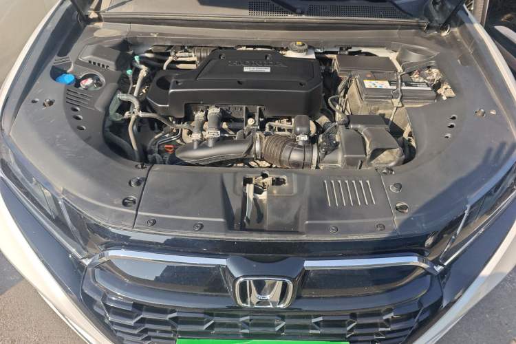 Used Honda UR-V 2020 240TURBO Two-Wheel Drive Zhiyue Version Engine Bay