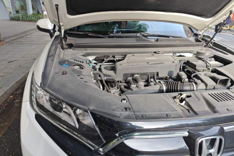 Used Honda UR-V 2020 240TURBO Two-Wheel Drive Zhiyue Version Engine Bay Right