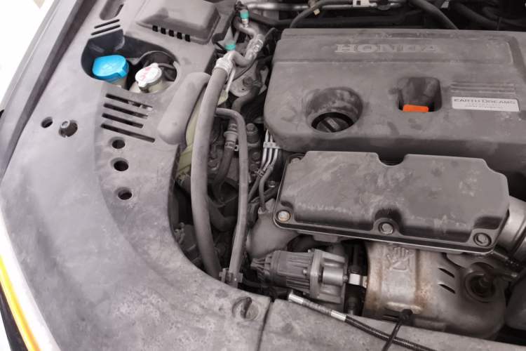 Used Honda UR-V 2020 370TURBO Two-Wheel Drive Luxury Edition Engine Bay Right