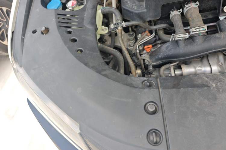 Used Honda UR-V 2020 240TURBO Front-Wheel Drive Elegant Edition Engine Bay Right
