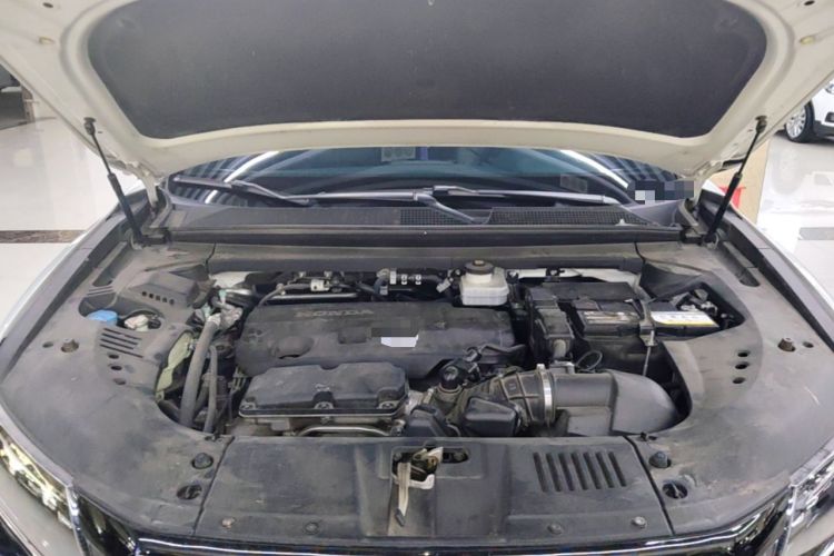 Used Honda UR-V 2020 370TURBO Two-Wheel Drive Luxury Edition Engine Bay