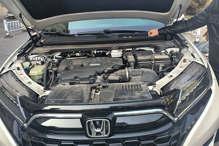 Used Honda UR-V 2020 370TURBO Two-Wheel Drive Luxury Edition Engine Bay