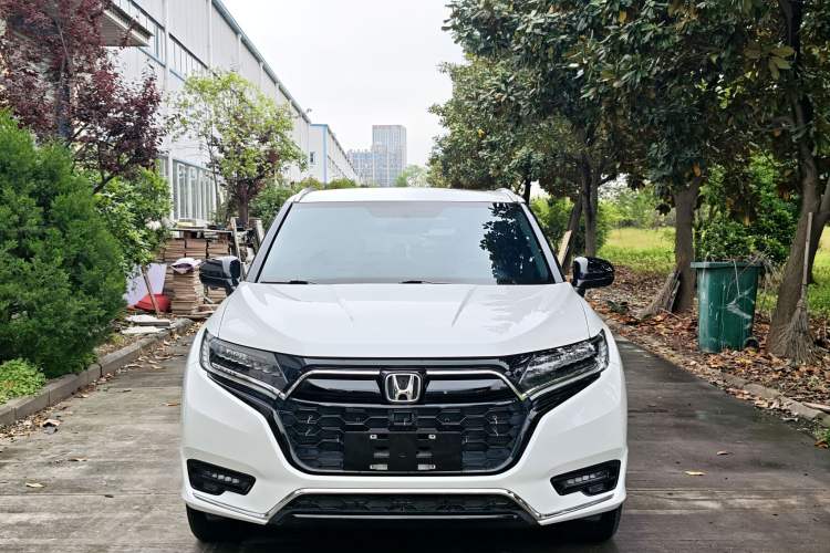 Used Honda UR-V 2020 370TURBO Two-Wheel Drive Luxury Edition Exterior 3