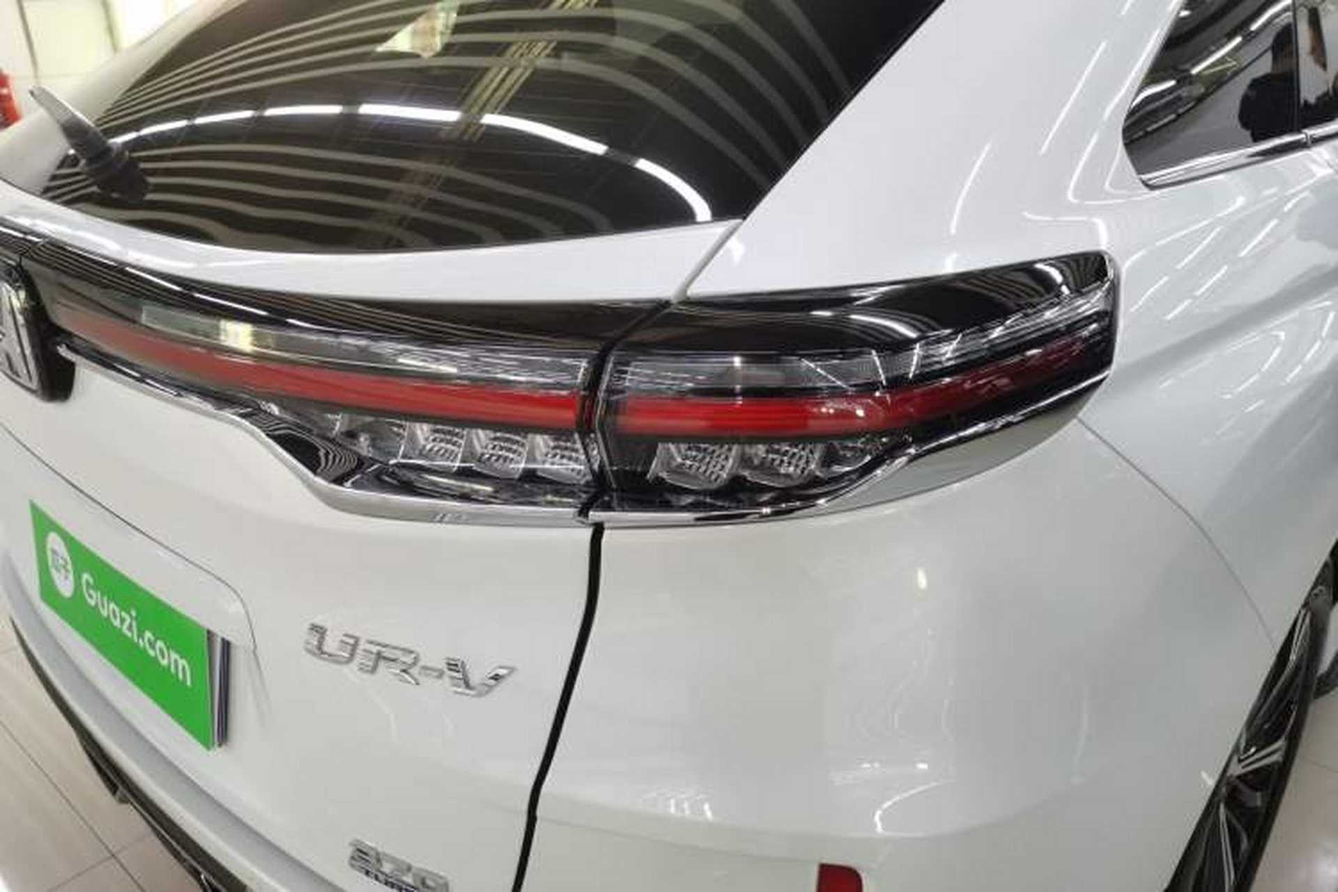 Used Honda UR-V 2020 370TURBO Two-Wheel Drive Luxury Edition Exterior 3