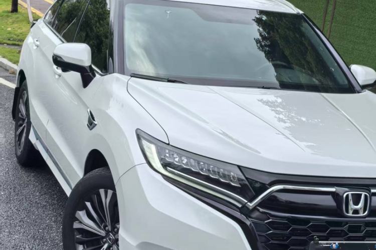 Used Honda UR-V 2020 370TURBO Two-Wheel Drive Luxury Edition Exterior 4