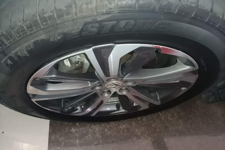 Used Honda UR-V 2020 240TURBO Front-Wheel Drive Elegant Edition Exterior 4