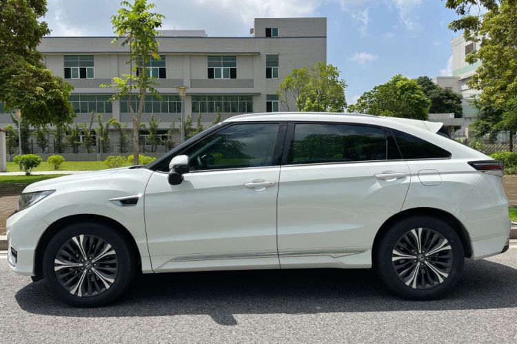 Used Honda UR-V 2020 370TURBO Two-Wheel Drive Luxury Edition Exterior 5