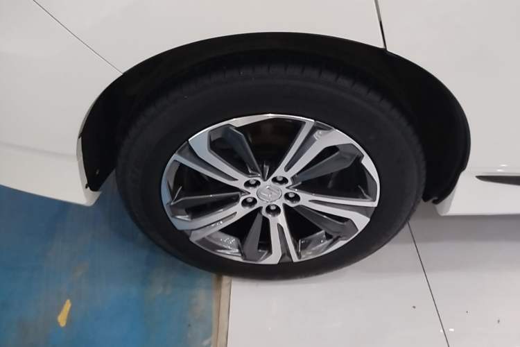 Used Honda UR-V 2020 240TURBO Two-Wheel Drive Zhiyue Version Exterior 5