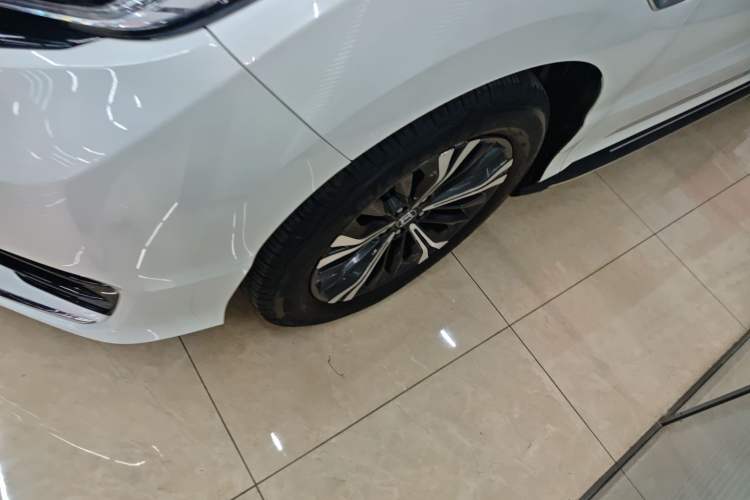 Used Honda UR-V 2020 370TURBO Two-Wheel Drive Luxury Edition Exterior 7