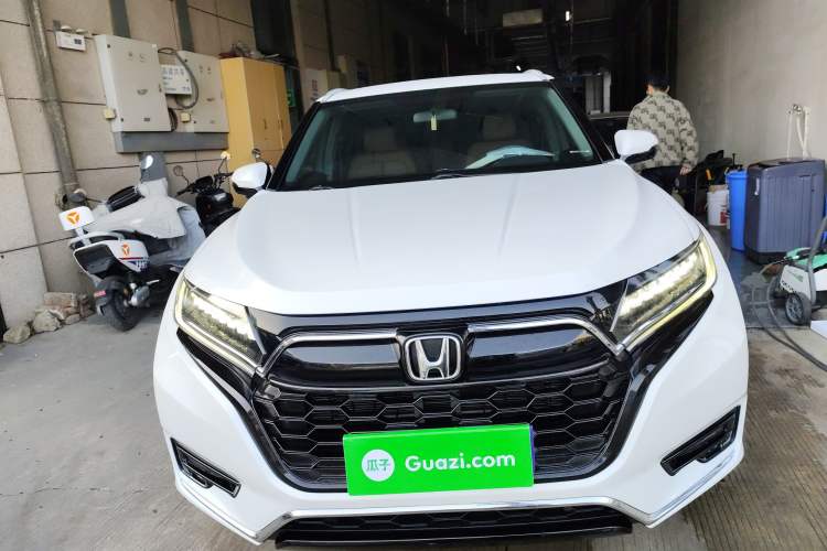 Used Honda UR-V 2020 370TURBO Two-Wheel Drive Luxury Edition Front