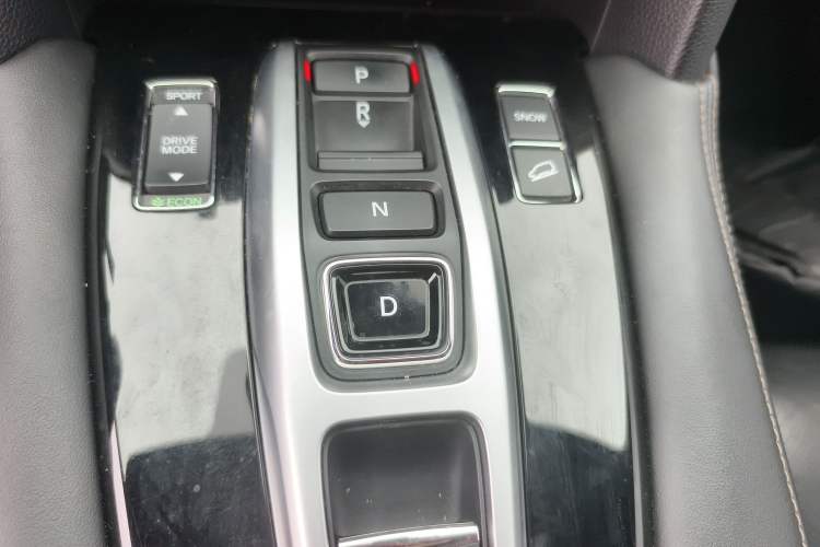 Used Honda UR-V 2020 370TURBO Four-Wheel Drive Prestige Edition Gear Lever