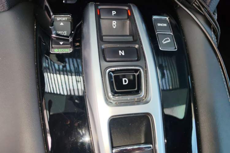 Used Honda UR-V 2020 370TURBO Four-Wheel Drive Prestige Edition Gear Lever