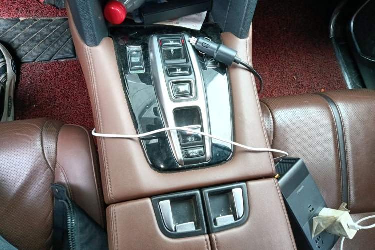 Used Honda UR-V 2020 370TURBO Four-Wheel Drive Prestige Edition Gear Lever