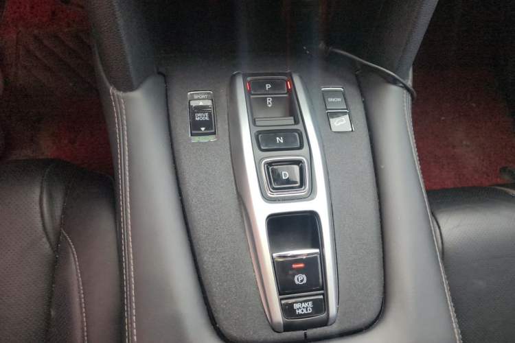 Used Honda UR-V 2020 370TURBO Four-Wheel Drive Prestige Edition Gear Lever
