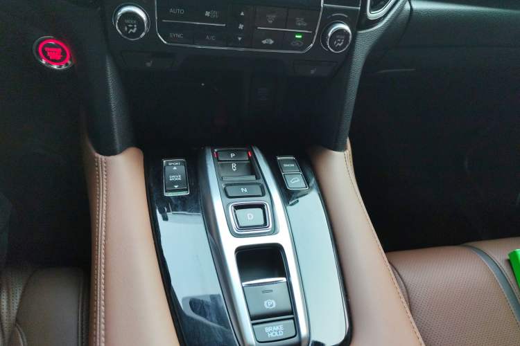 Used Honda UR-V 2020 370TURBO Two-Wheel Drive Luxury Edition Gear Lever