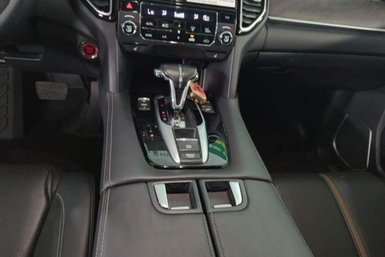 Used Honda UR-V 2020 240TURBO Front-Wheel Drive Elegant Edition Gear Lever