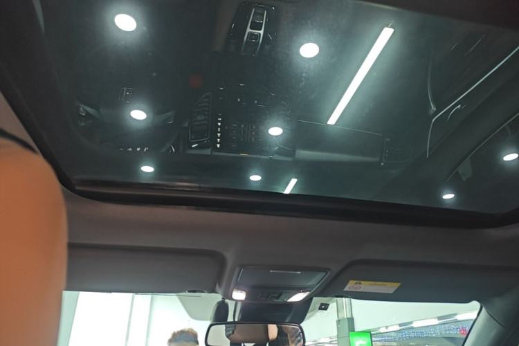 Used Honda UR-V 2020 370TURBO Four-Wheel Drive Prestige Edition Headliner