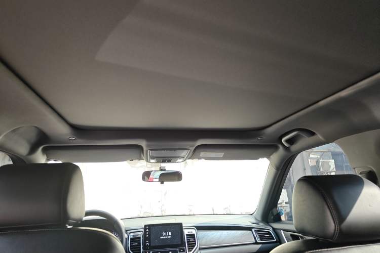Used Honda UR-V 2020 240TURBO Two-Wheel Drive Zhiyue Version Headliner