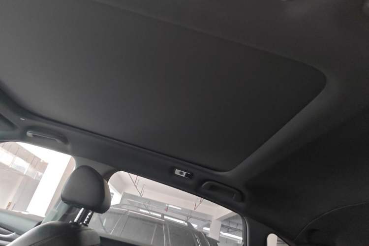 Used Honda UR-V 2020 240TURBO Two-Wheel Drive Zhiyue Version Headliner