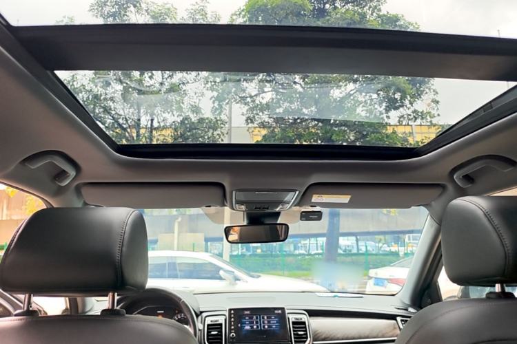 Used Honda UR-V 2020 370TURBO Four-Wheel Drive Prestige Edition Headliner