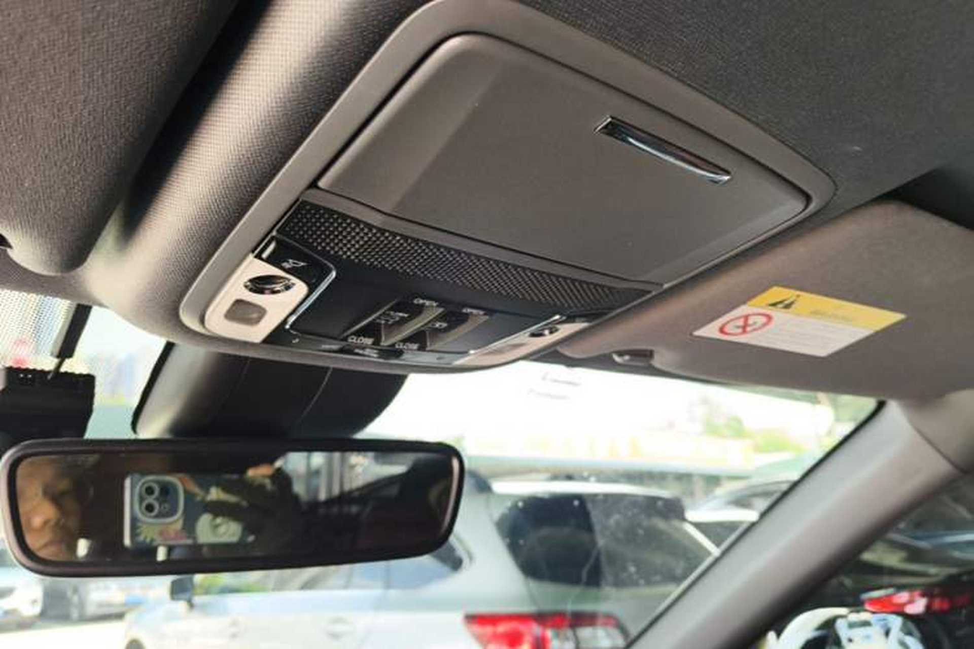 Used Honda UR-V 2020 370TURBO Four-Wheel Drive Prestige Edition Headliner
