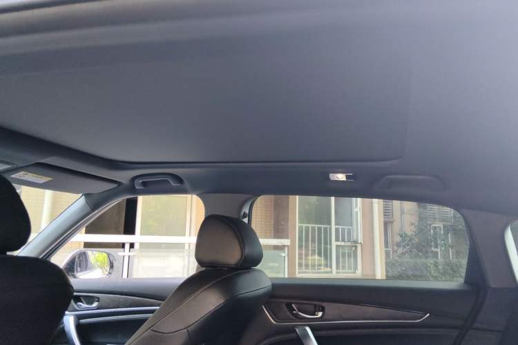 Used Honda UR-V 2020 370TURBO Four-Wheel Drive Prestige Edition Headliner